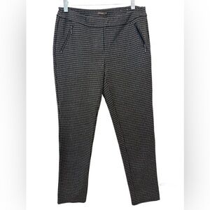J. McLaughlin Black and Gray Houndstooth Pants. Size 6